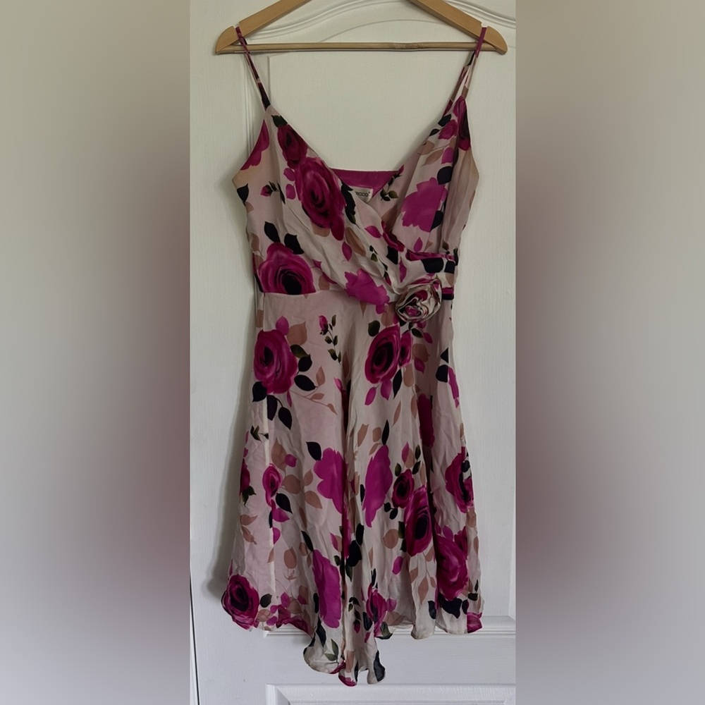 SALE! Donna Ricco Rose Print Mini Dress
